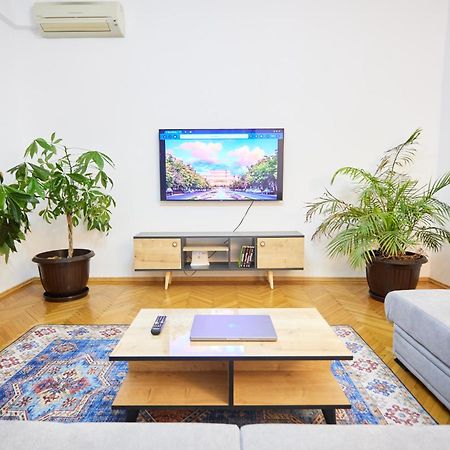Caragiale Apartment Bukarest Eksteriør billede