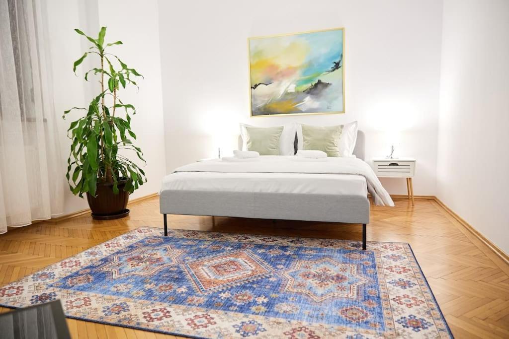 Caragiale Apartment Bukarest Eksteriør billede