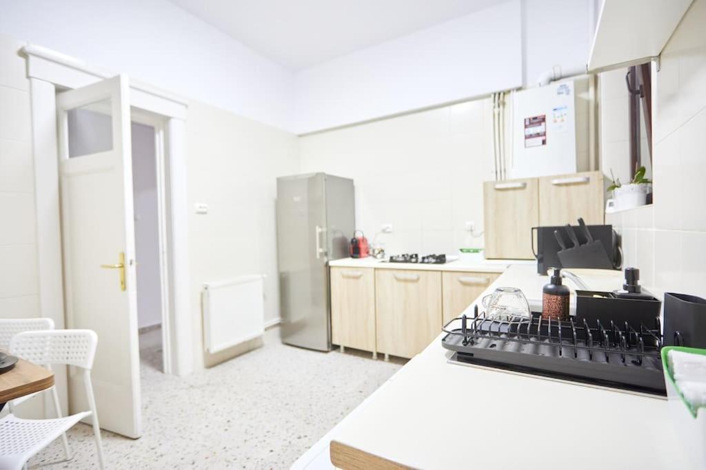 Caragiale Apartment Bukarest Eksteriør billede