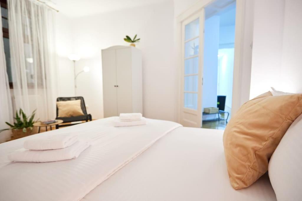 Caragiale Apartment Bukarest Eksteriør billede