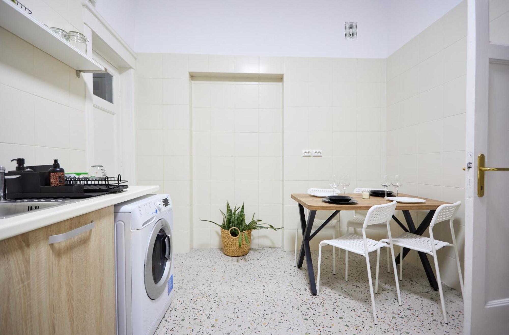 Caragiale Apartment Bukarest Eksteriør billede